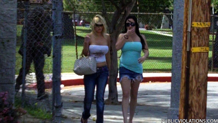 Voyeur. Why so serious. - XXX Dessert - Picture 9