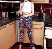 Natural mature housewife