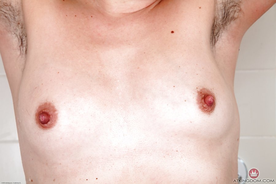 Model wet pussy - XXX Dessert - Picture 4