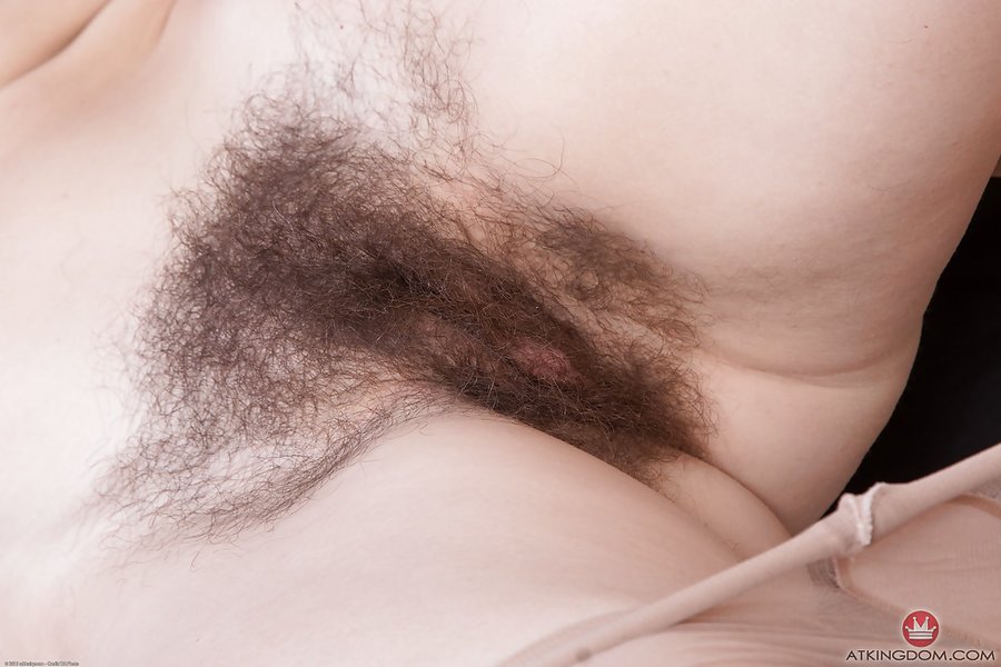 Model mature brunette - XXX Dessert - Picture 8
