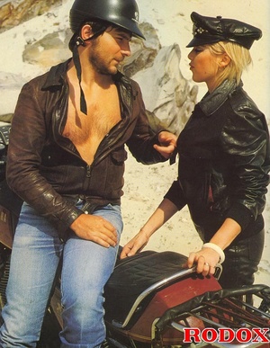 Hairy xxx. Retro biker babe gets cock in - Picture 1