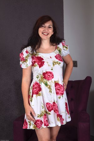 Naked dress - XXXonXXX - Pic 1