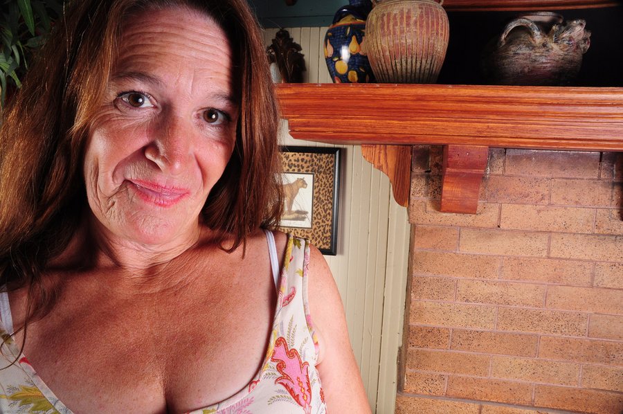 Saggy tits naughty aunt - XXXonXXX - Pic 1