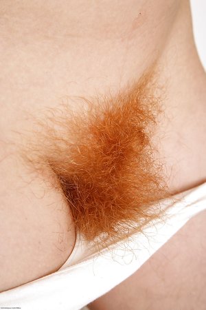 Cute mature hairy pussy - Picture 13