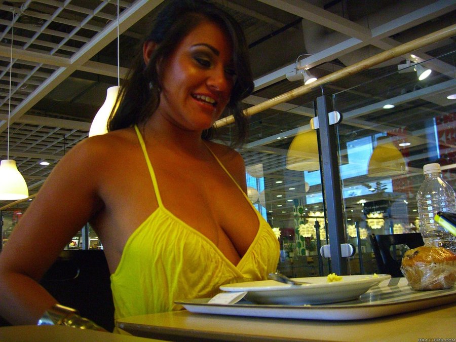 Naughty petite latina - XXXonXXX - Pic 1