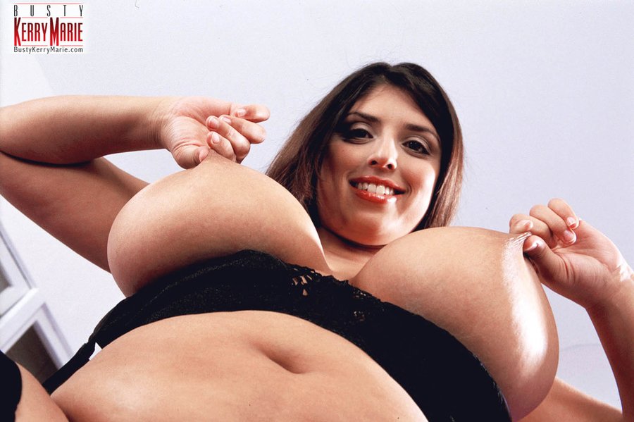 Huge breasts british bbw milf - XXX Dessert - Picture 10