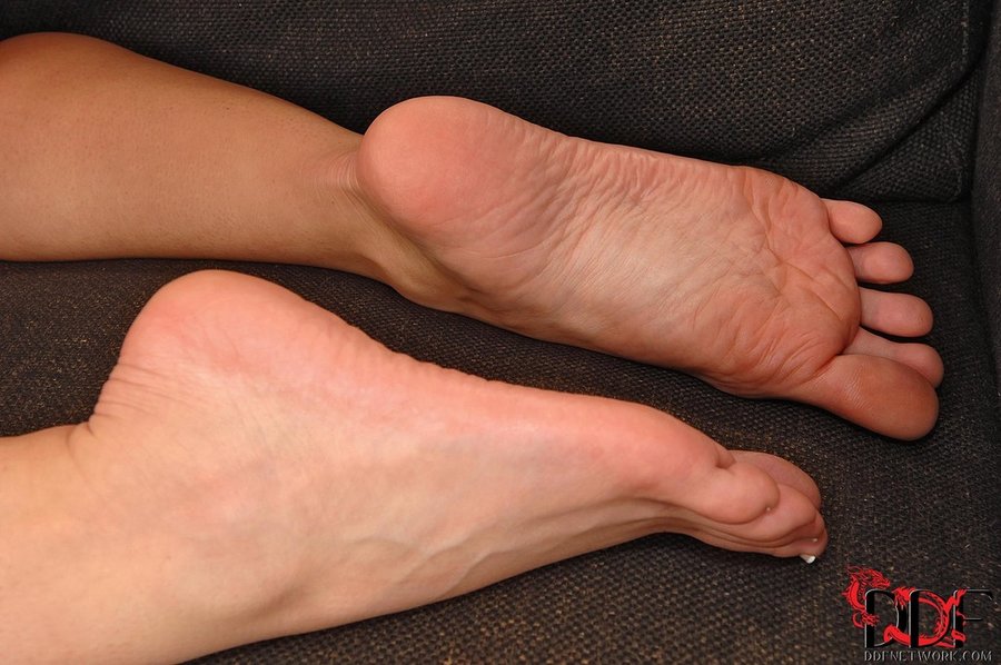 Lesbian cherry jul feet - XXXonXXX - Pic 14