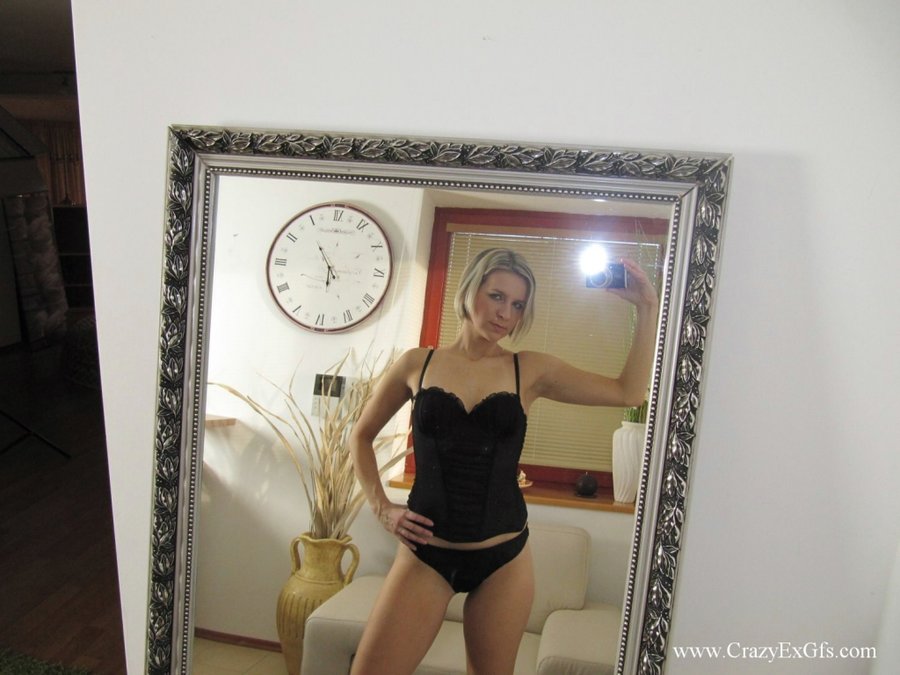 Czech stripping ex gf - XXX Dessert - Picture 5