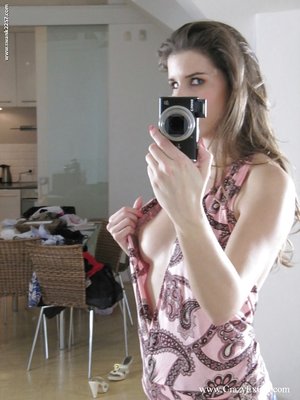 Cute hungarian girlfriend - Picture 4