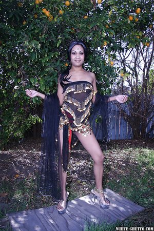 Naughty indian curry brunette - XXX Dessert - Picture 1