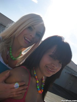 Long legs cumshot surprise