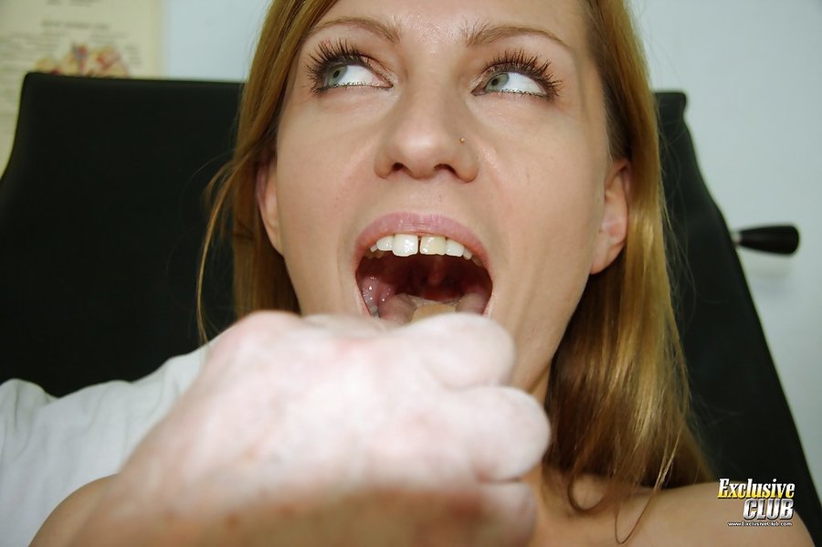 Russian dildo insertion - XXX Dessert - Picture 10