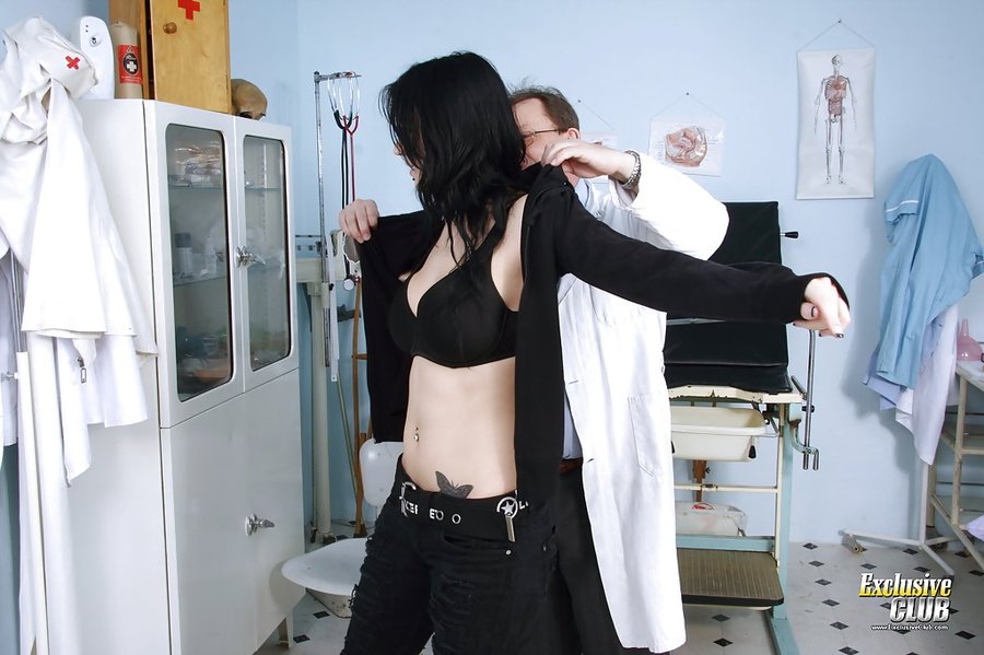 Slovak big tits exclusive club gyno - XXX Dessert - Picture 16