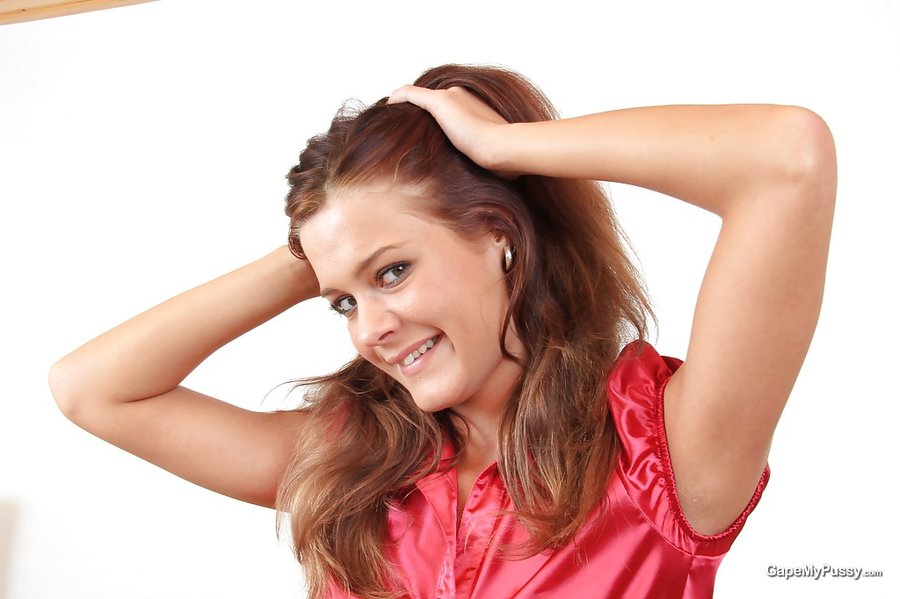 Playful vagina close up - XXX Dessert - Picture 1