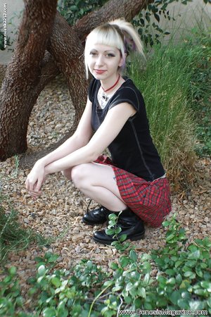 Nude blonde babe fucked - XXX Dessert - Picture 11