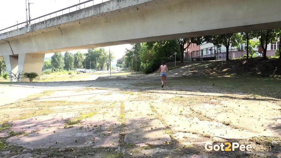 Piss pretty pussy - XXXonXXX - Pic 14