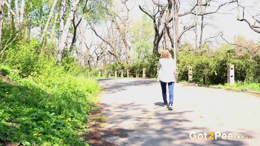 Jeans piss - XXXonXXX - Pic 15