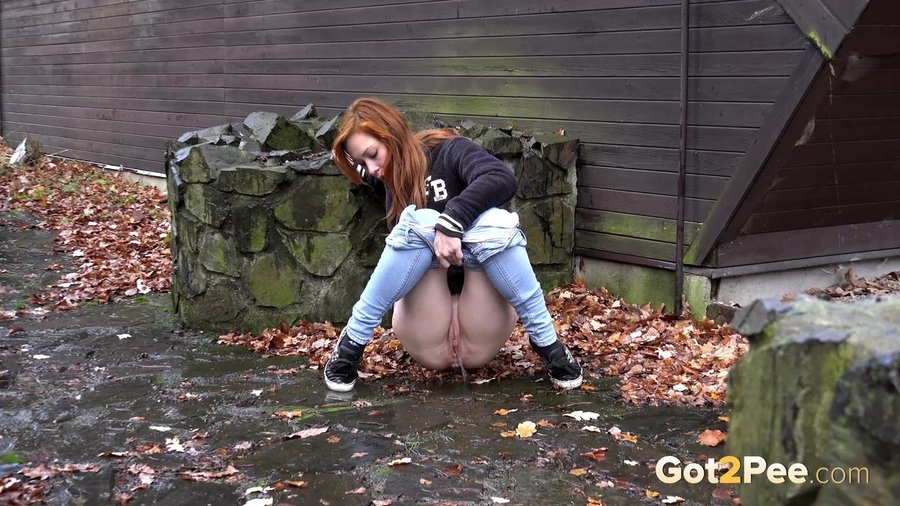 Cute wet jeans - XXXonXXX - Pic 4