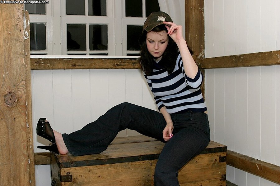 Beautiful big tit teen bikini - XXX Dessert - Picture 1