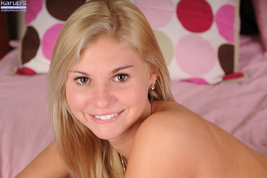 Lovely amateur teen lovers - XXX Dessert - Picture 9