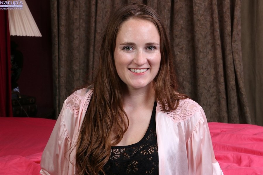 Bbw first teen - XXX Dessert - Picture 1
