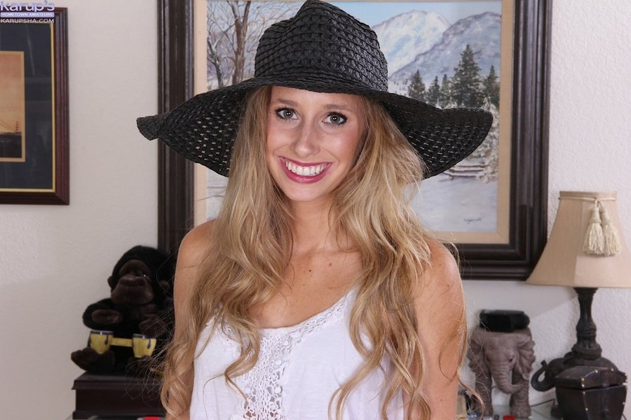 Model beautiful blonde - XXXonXXX - Pic 1