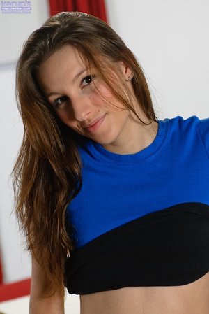 Sexy tiny tits - XXXonXXX - Pic 1