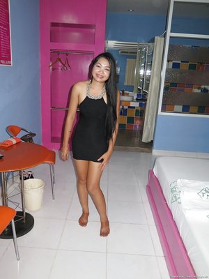 Young shaved thai pussy