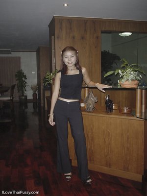 Nude thai pussy
