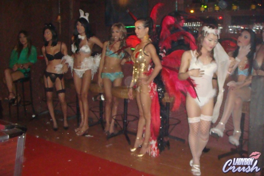 Crazy amateur tranny - XXX Dessert - Picture 5