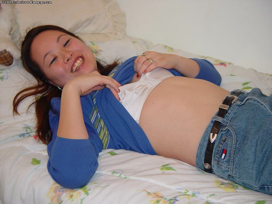 Asian pretty girl - XXX Dessert - Picture 3
