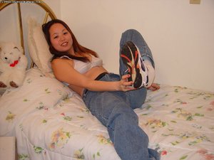 Asian pretty girl - Picture 4