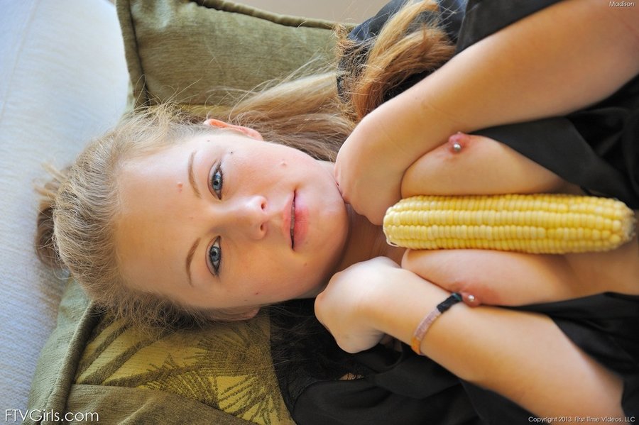 American banana insertion - XXX Dessert - Picture 7