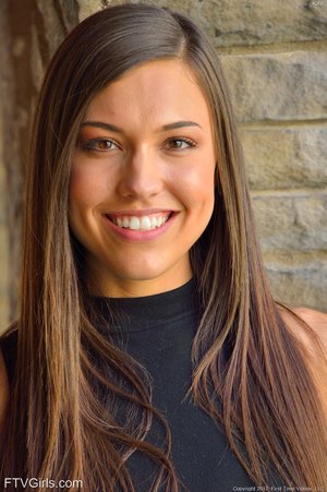 Brunette short skirt teen - XXX Dessert - Picture 14