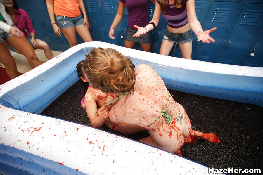 Hot ass lesbian humping - XXX Dessert - Picture 14