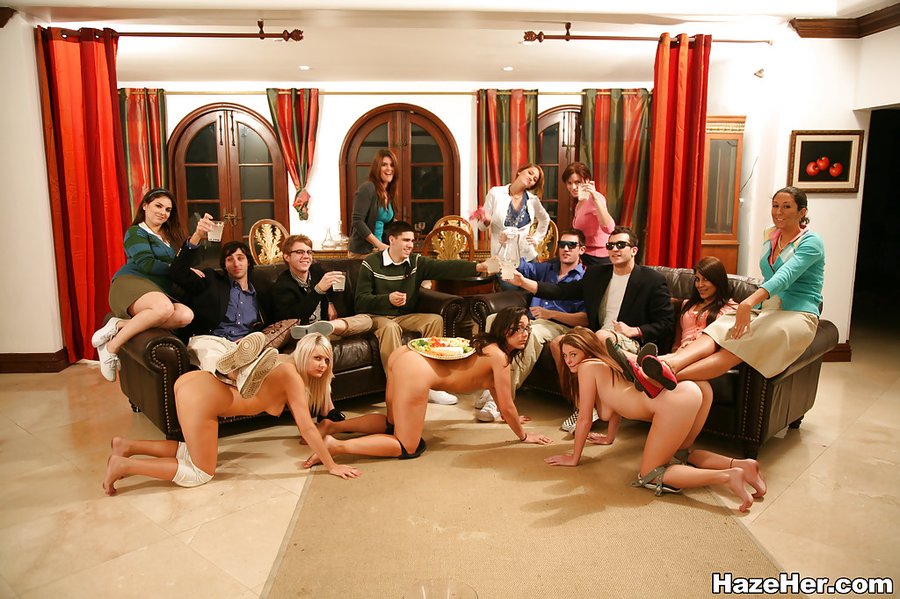 Wild young lesbian - XXX Dessert - Picture 1