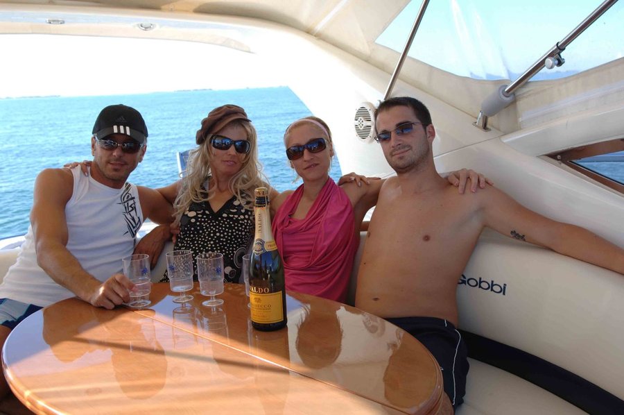 European swinger - XXX Dessert - Picture 2