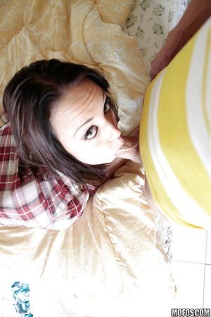 Hardcore amateur handjob - XXX Dessert - Picture 2