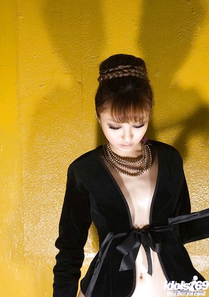 Japanese beautiful teen