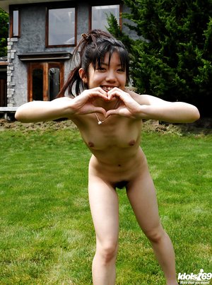 Naked tiny japanese