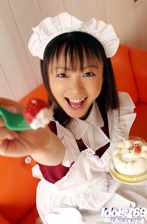 Tiny maid
