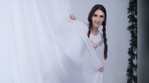 Real blue eyes teen girl