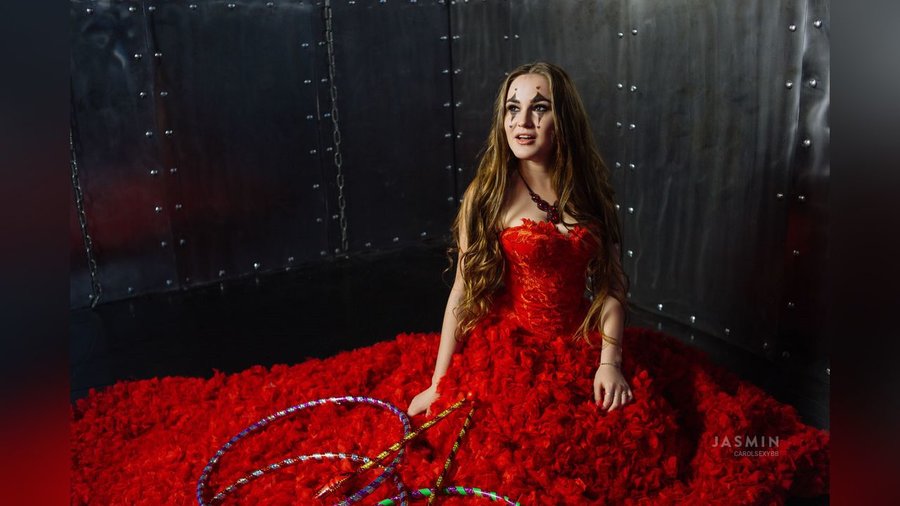 18yo web cam - XXX Dessert - Picture 1