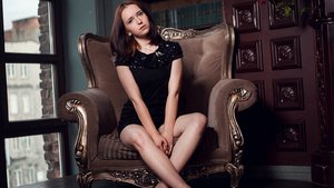 Straight dark eyes girl - XXX Dessert - Picture 4