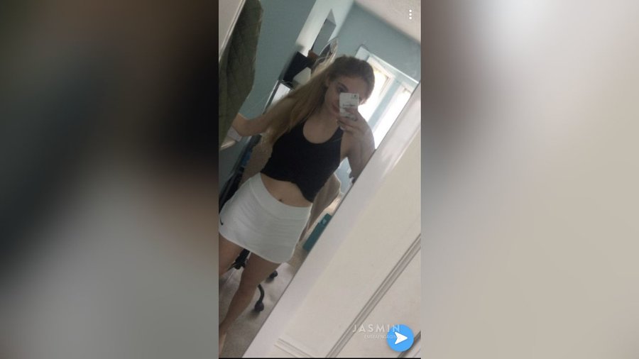 19yo big tits - XXX Dessert - Picture 4