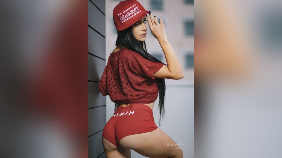 Real white girl - XXX Dessert - Picture 1