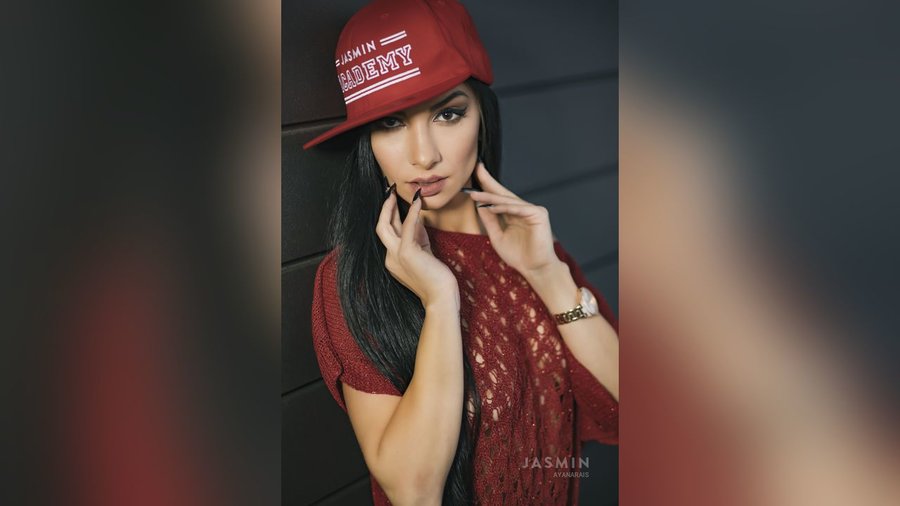 Real dark eyes girl - XXX Dessert - Picture 1