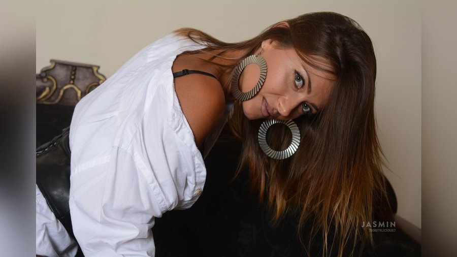 Real striptease - XXX Dessert - Picture 3