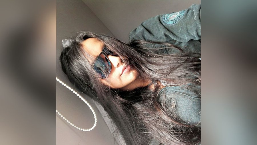 19yo grey eyes girl - XXX Dessert - Picture 3
