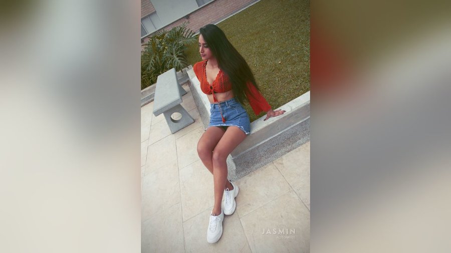 Girl live sex - XXX Dessert - Picture 3